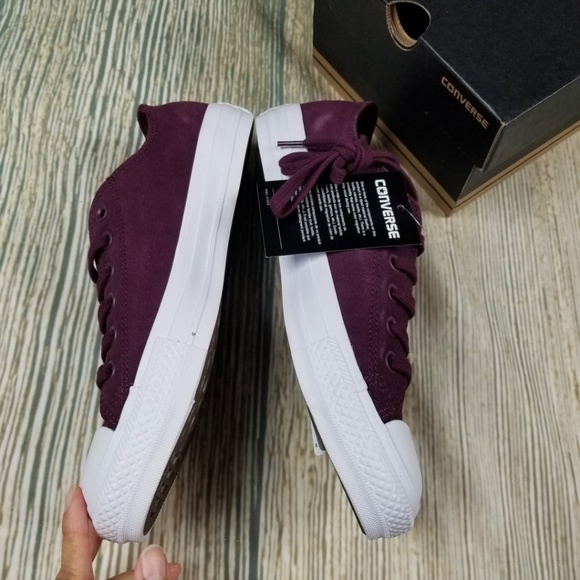 New CONVERSE red plush suede OX lace up sneakers - Picture 3 of 8